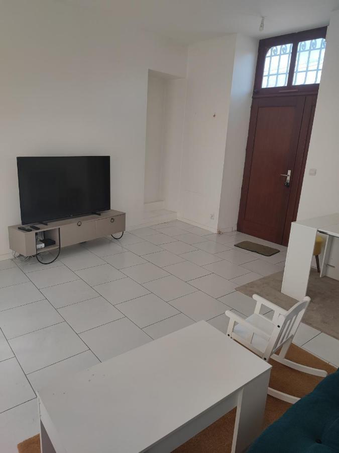 Appartement Chateau Des Montees Orléans Extérieur photo